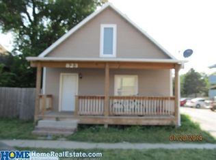 823 N 26th St, Lincoln, NE 68503