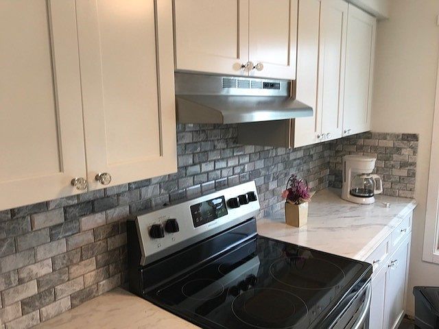 1450 SW Bridelwood Drive #2