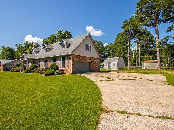 4th image of 20 Houston Dr