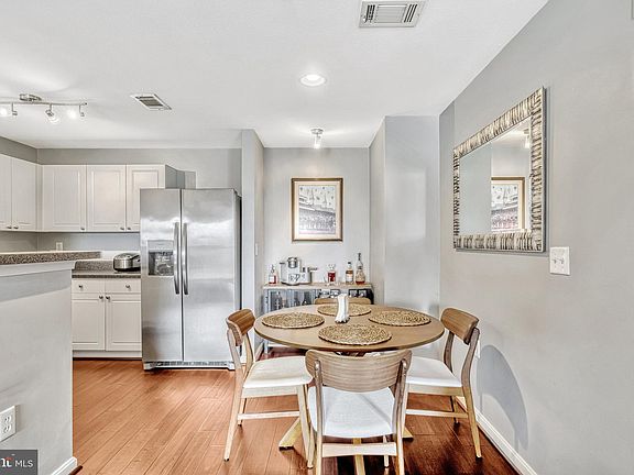 3rd image of 11351 Aristotle Dr #8404