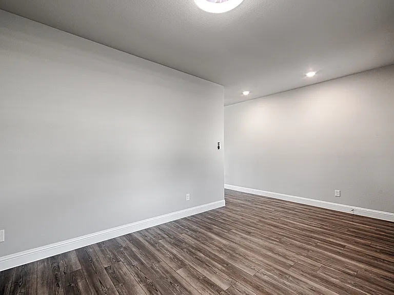 5107 Emerald Hill Dr — Photo 5