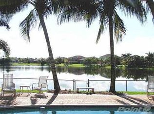 15982 SW 11th St, Pembroke Pines, FL 33027