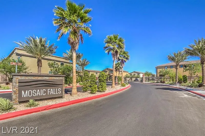 4 bed, 1841 sqft, $2,300 — Photo 1