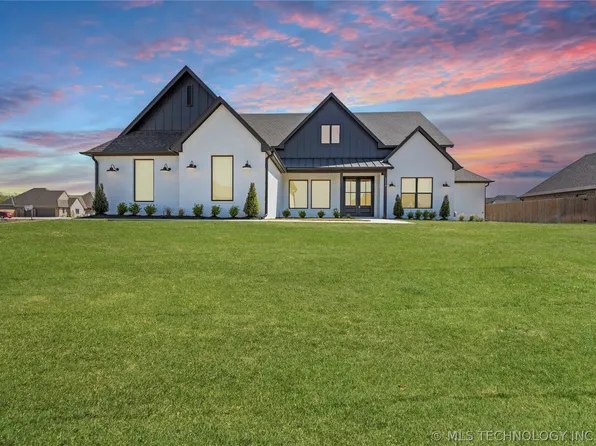 4724 E 177th Pl S, Bixby, OK 74008