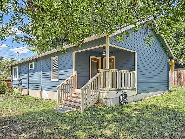 2929 E Martin Luther King Jr Blvd — Photo 28
