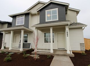 1692 SE Barberry Ave, Dallas, OR