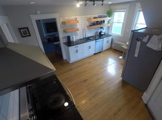 60 Oakwood Ave #3, West Hartford, CT 06119