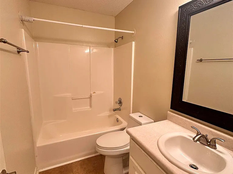 3304 Tiller Ct — Photo 16