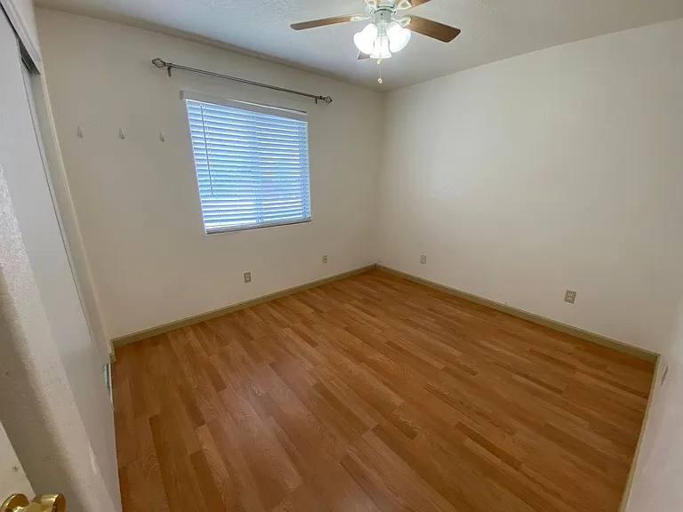 13632 Nassau Dr — Photo 6