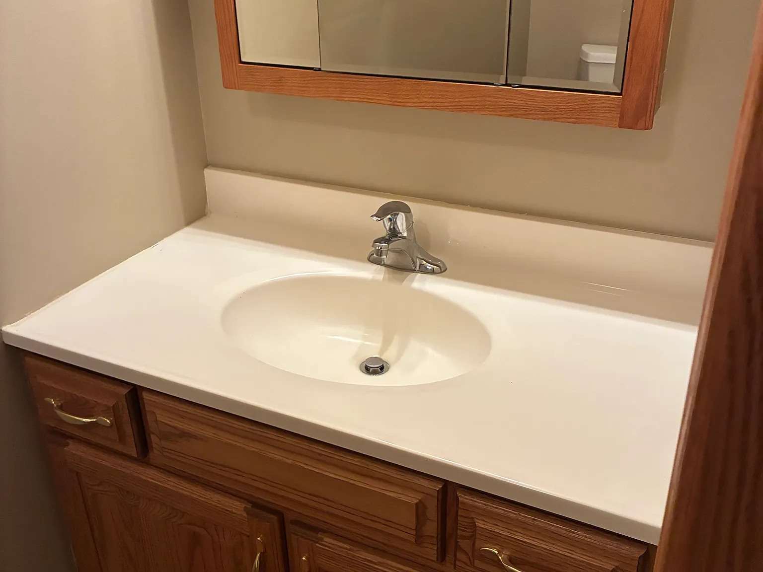 2 bed, 1.5 bath, 1100 sqft, $1,200 — Photo 3