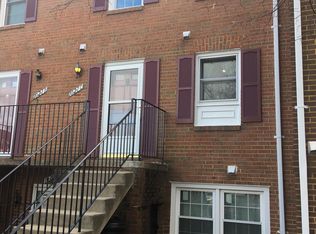 1021C Margate Ct, Sterling, VA 20164