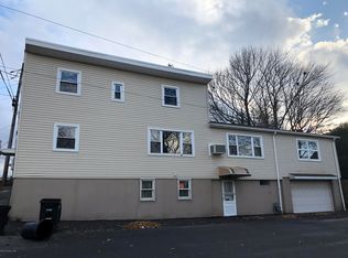 118 E 10th St, Hazleton, PA 18201