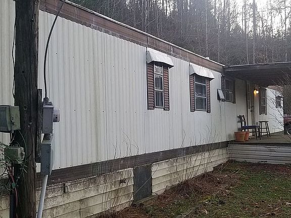 5th image of 3373 Bluegrass Pl