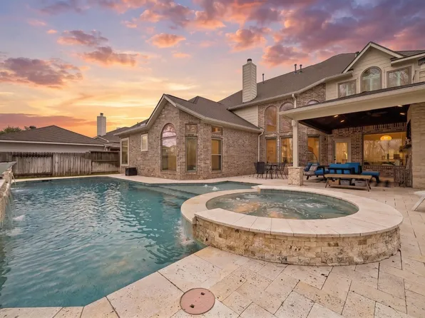 1606 Brookstone Ln, Sugar Land, TX 77479