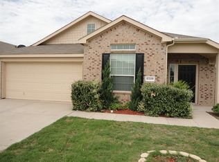 6249 Ryan Creek Rd, Fort Worth, TX 76179