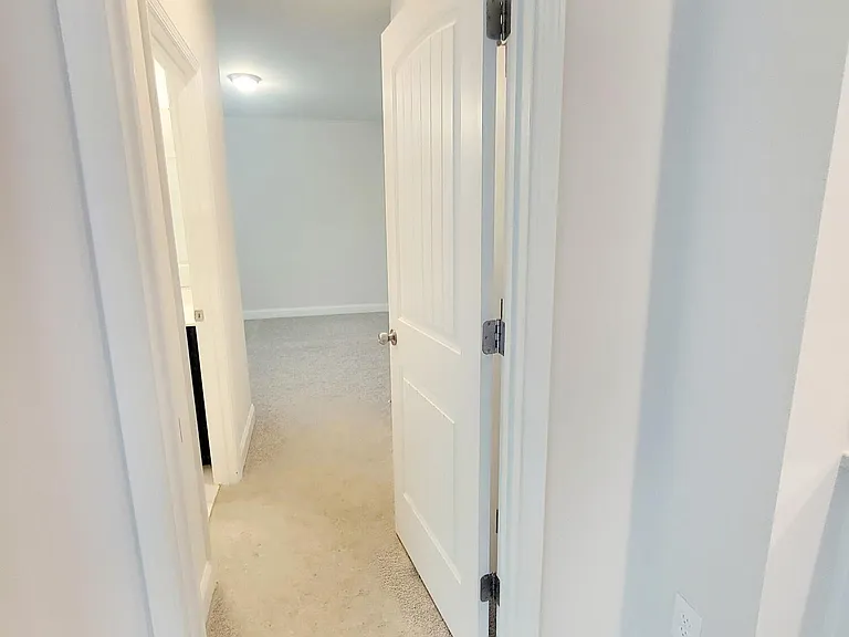 121 Scoville Rd — Photo 29
