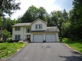 5248 Beechwood Rd, Blakeslee, PA 18610