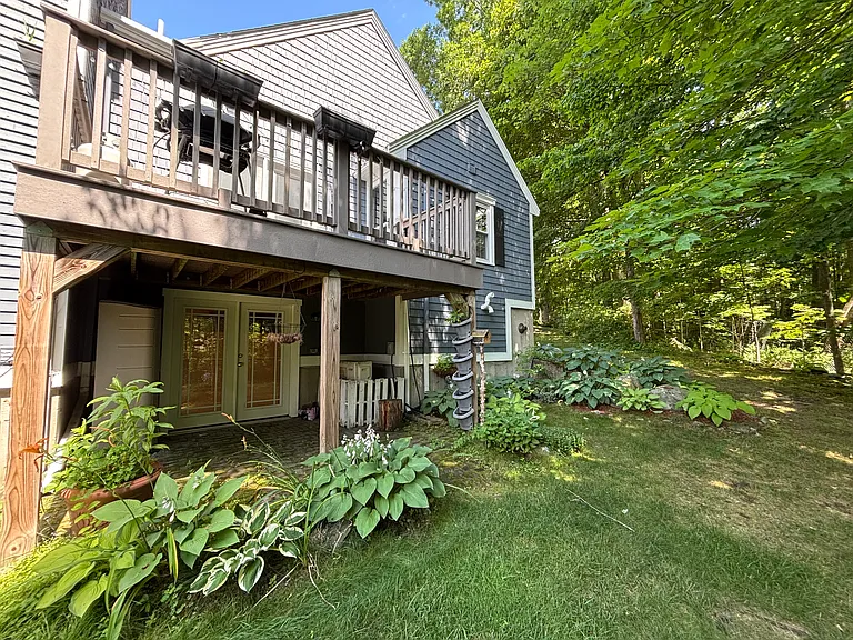 27 Meadowview Cir #27 — Photo 20