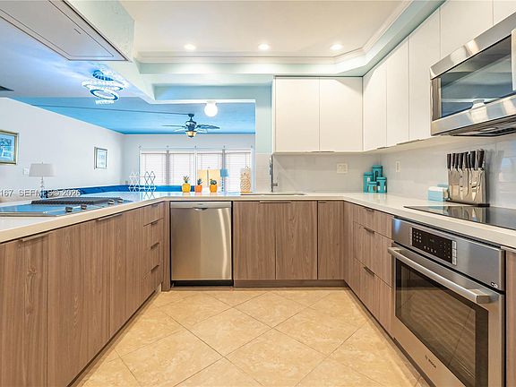 3rd image of 3750 Galt Ocean Dr APT 1602