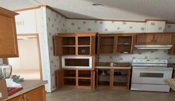 1st image of 8466 Woodlands Trl
