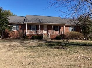 302 Parkview Dr #A, Columbia, TN 38401