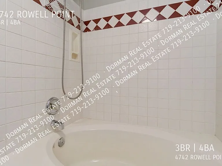 4742 Rowell Point — Photo 23