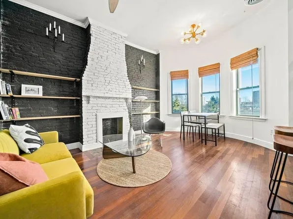 195 Cambridge St #3, Allston, MA 02134