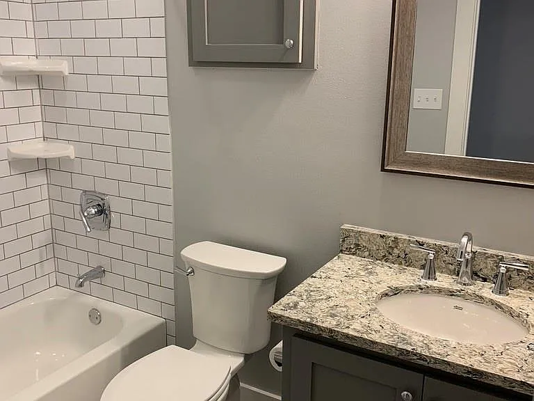2509 S Grand Blvd #A — Photo 13