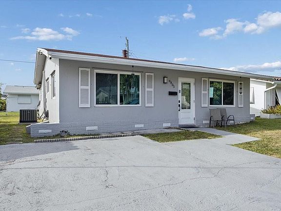 4th image of 4805 NW 25th Terrace