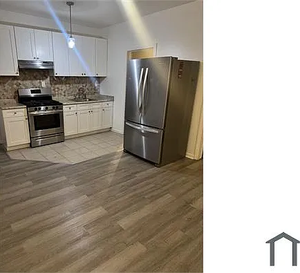 2 bed, $2,000 — Photo 2