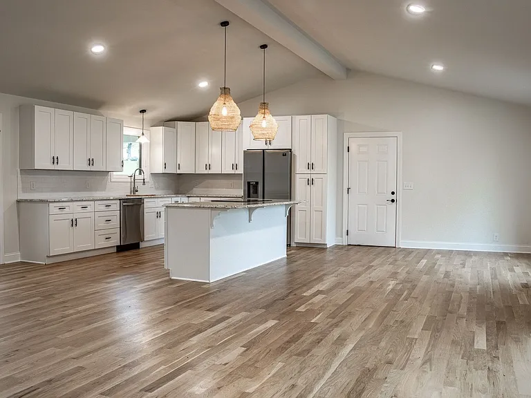 4014 Old Hillsboro Rd — Photo 19