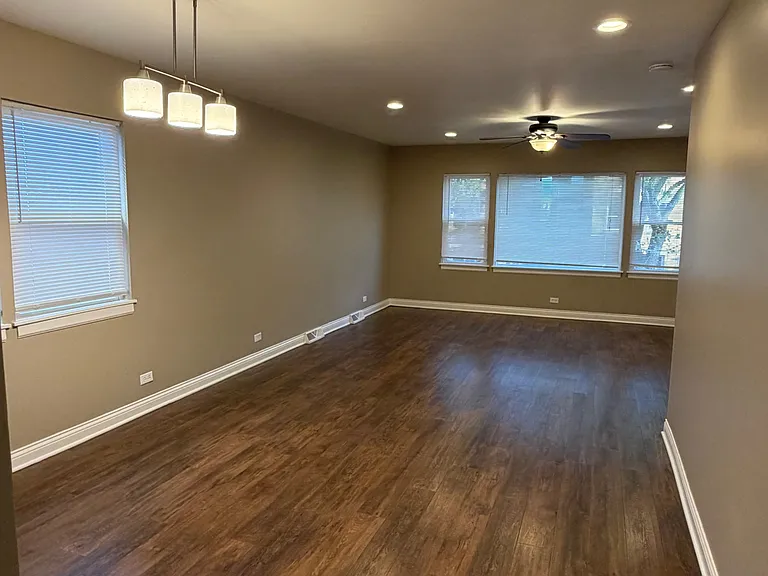 2316 W Arthur Ave #2 — Photo 56