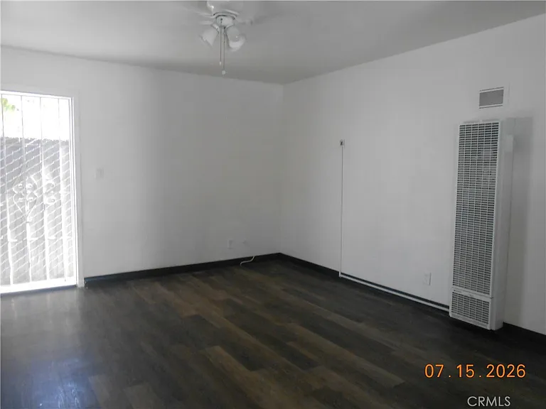 1128 1/2 Clela Ave — Photo 4
