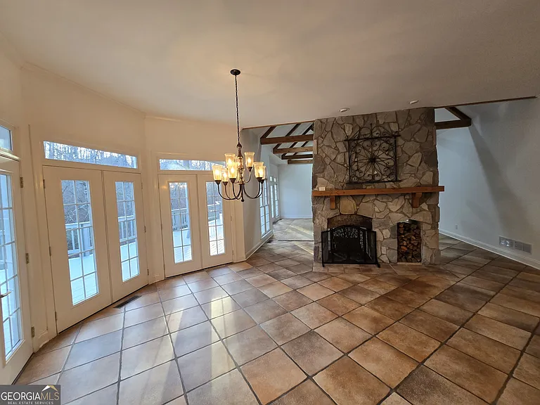 1256 Olde Lexington Rd — Photo 9