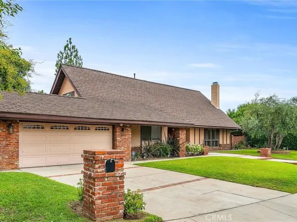 19860 Greenbriar Dr, Tarzana, CA 91356