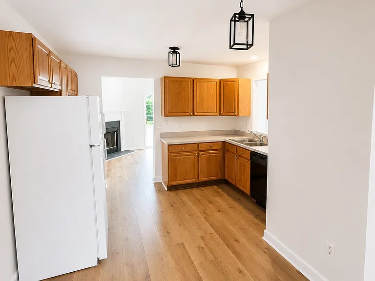 4220 Elm Ct #TOWNHOME — Photo 6