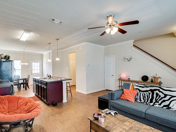4th image of 5400 Dolores Pl