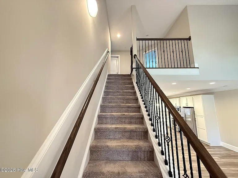 121 Lark Dr — Photo 23
