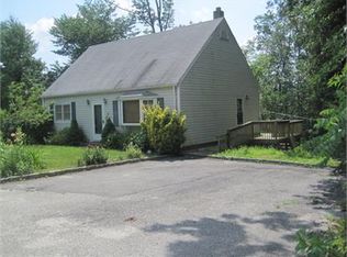 233 Germantown Rd, West Milford, NJ 07480
