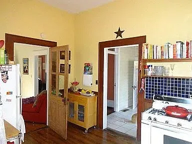 476 Oakland Ave SE — Photo 7