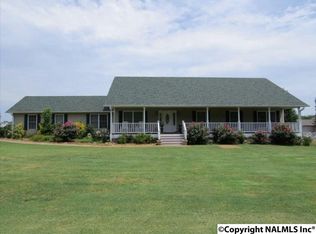 733 Campbell Rd, Grant, AL 35747