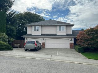 8405 NE 122nd St, Kirkland, WA 98034