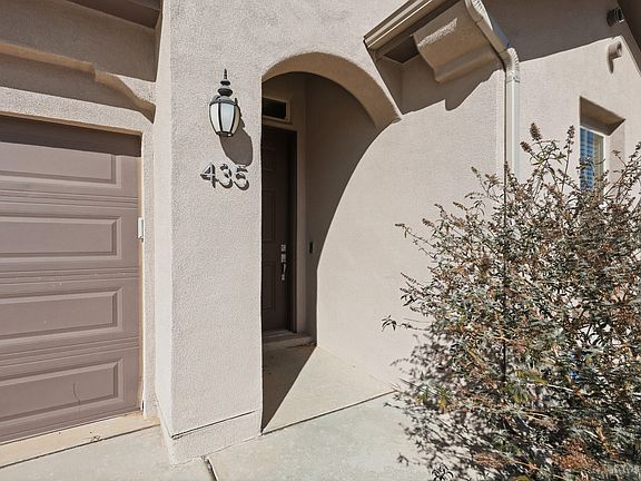 4th image of 435 Adeline Ave