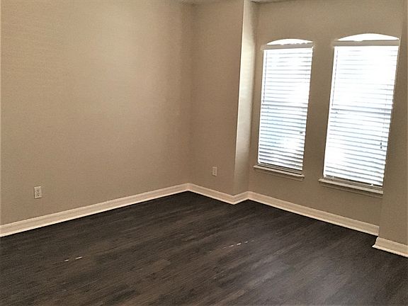 3rd image of 30338 Pga Dr