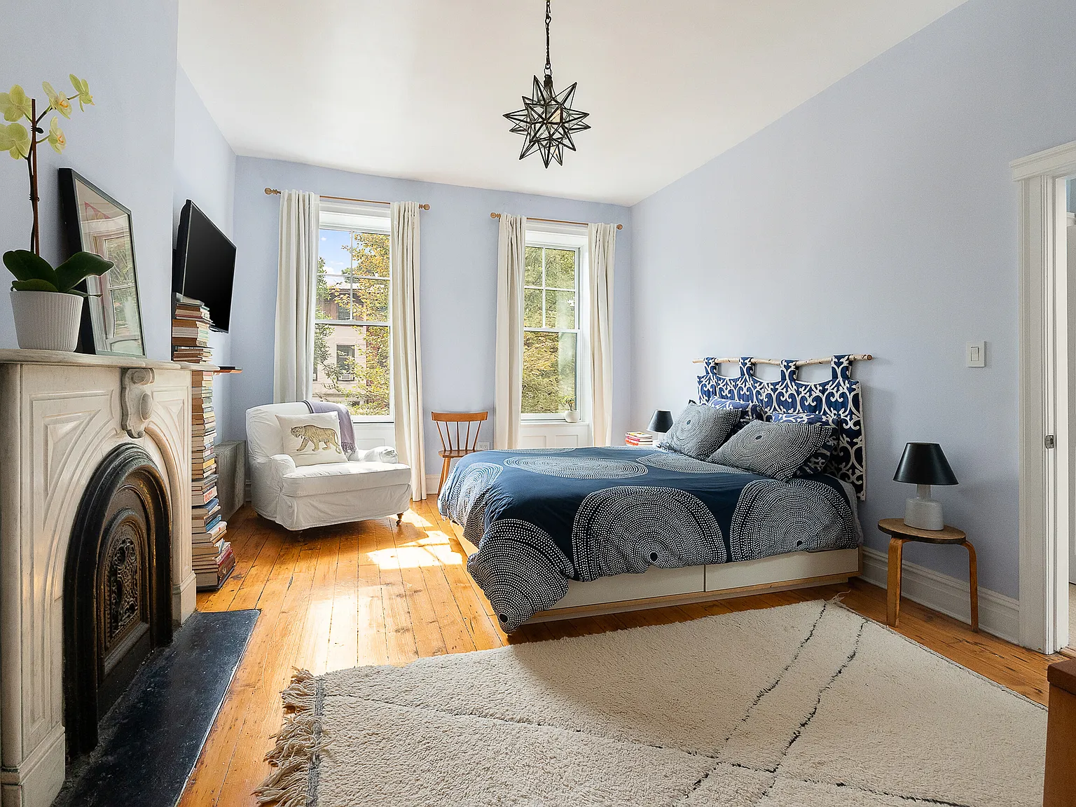 713 Greene Avenue — Photo 4