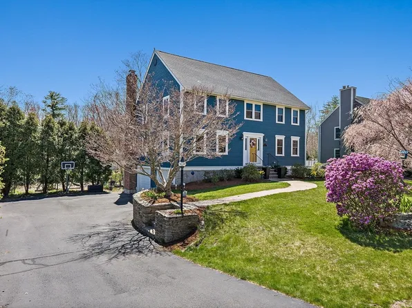 43 Frances Dr, Newburyport, MA 01950