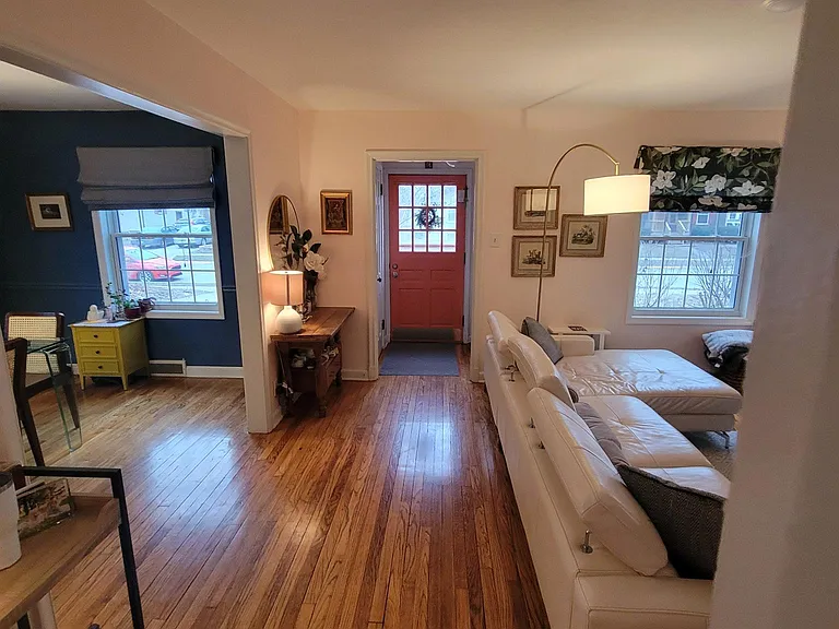 609 Stanton Ave — Photo 5