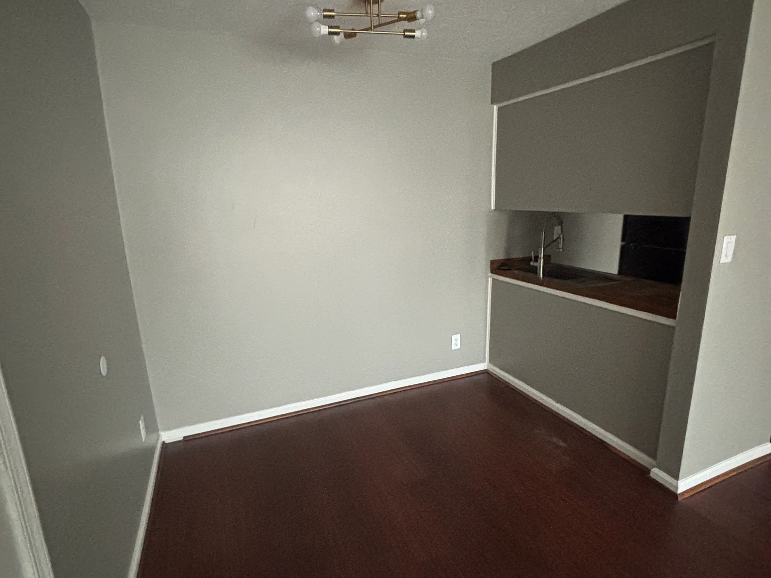 2 bed, 875 sqft, $1,500 — Photo 1
