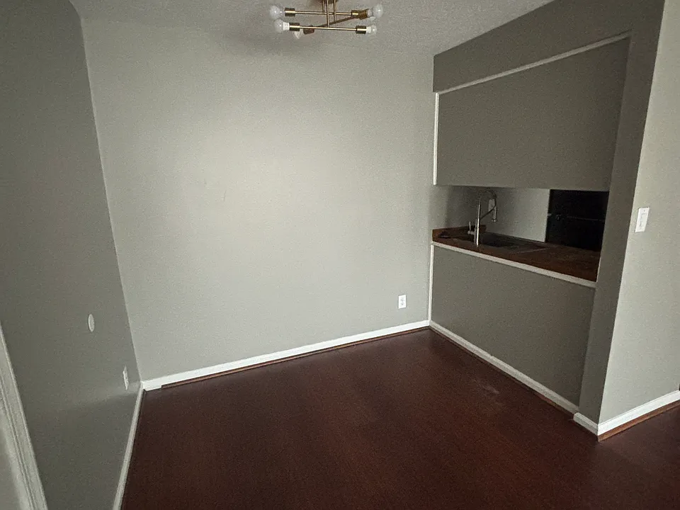 240 Pacific Dr