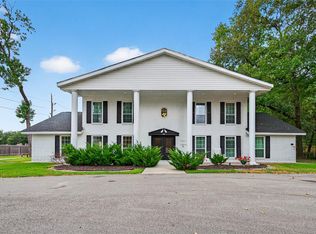 29902 E Hawthorne Dr, Spring, TX 77386